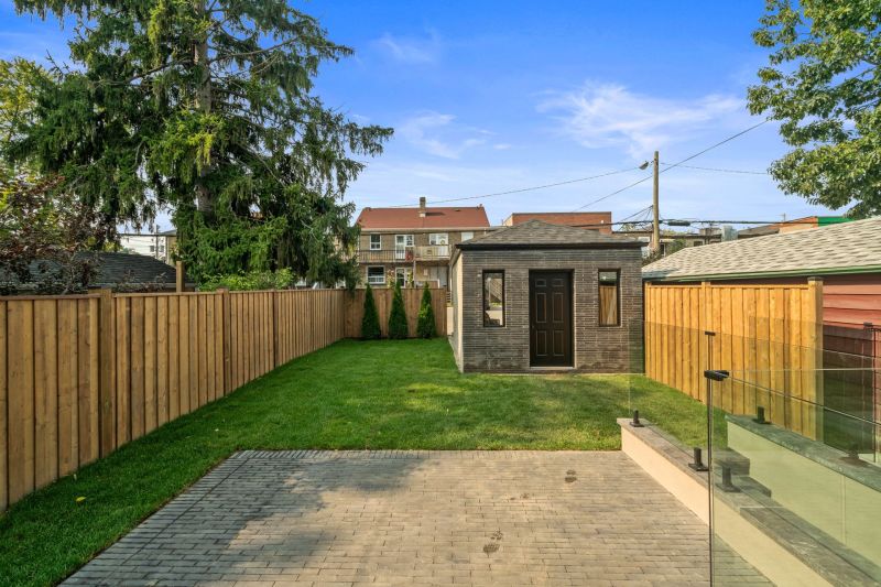44 Donegall Drive, East York, ON