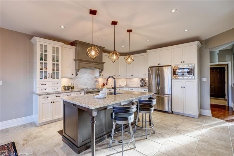 1068 Westover Road, Hamilton, ON