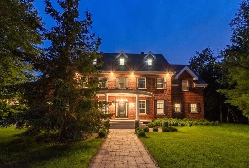 11 Rue Antoine-Forestier, St-Bruno-de-Montarville, QC