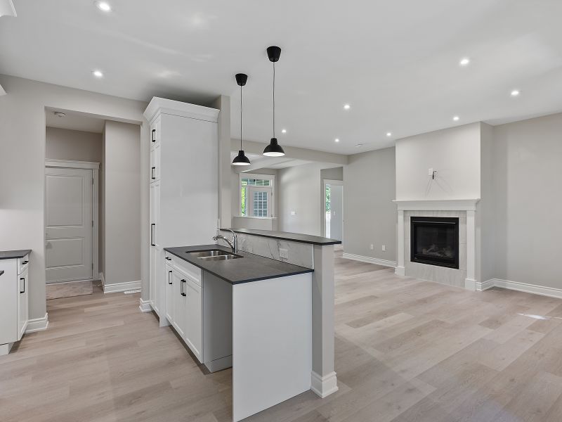 959 Muskoka Beach Road, Gravenhurst