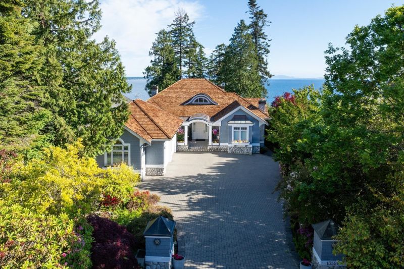13520 13A Avenue, Surrey, BC, Canada, Surrey, BC