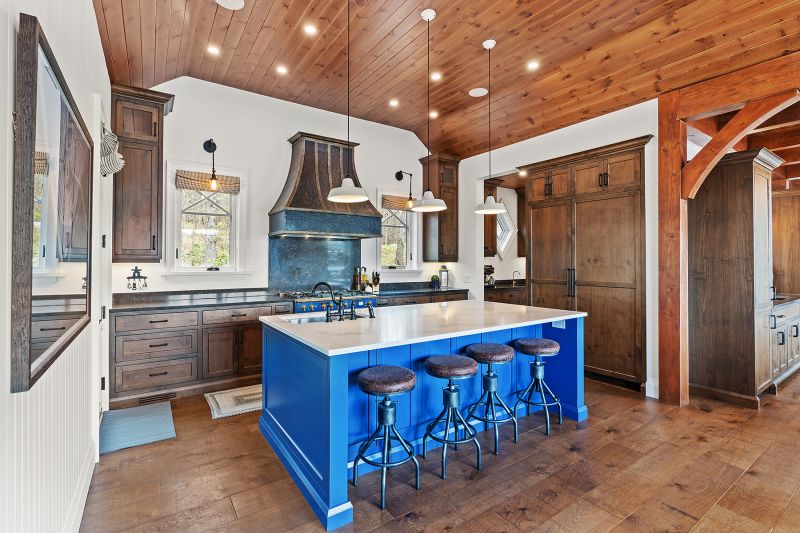 1043 Heather Lodge Road, Port Carling, ON