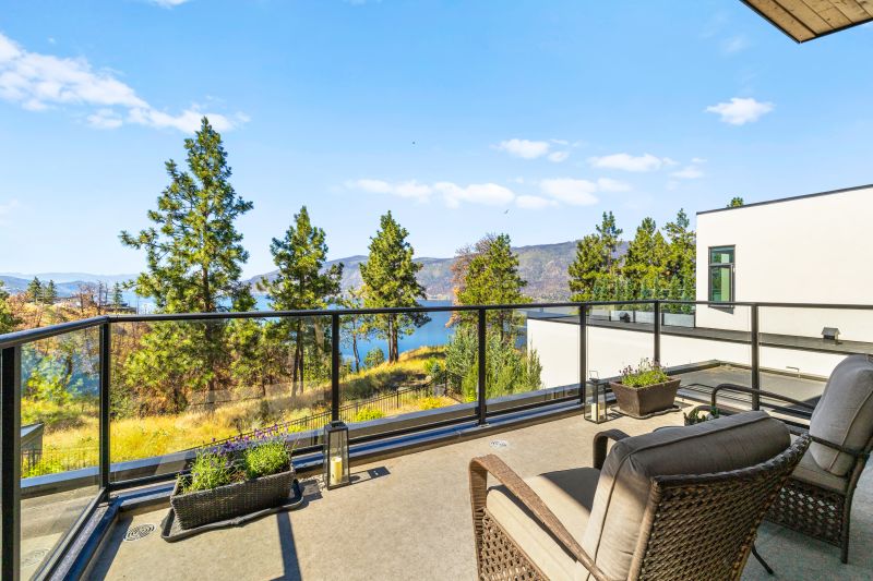 9696 Benchland Drive, Lake Country, BC