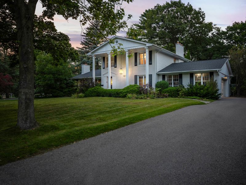 1213 Greenoaks Drive, Mississauga, ON