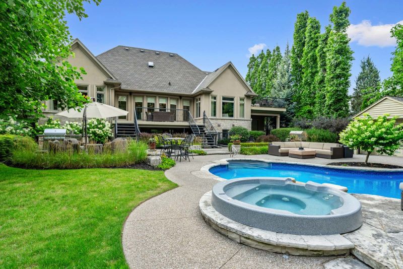 3064 St Clair Ave, Burlington, ON, Canada, Burlington, ON