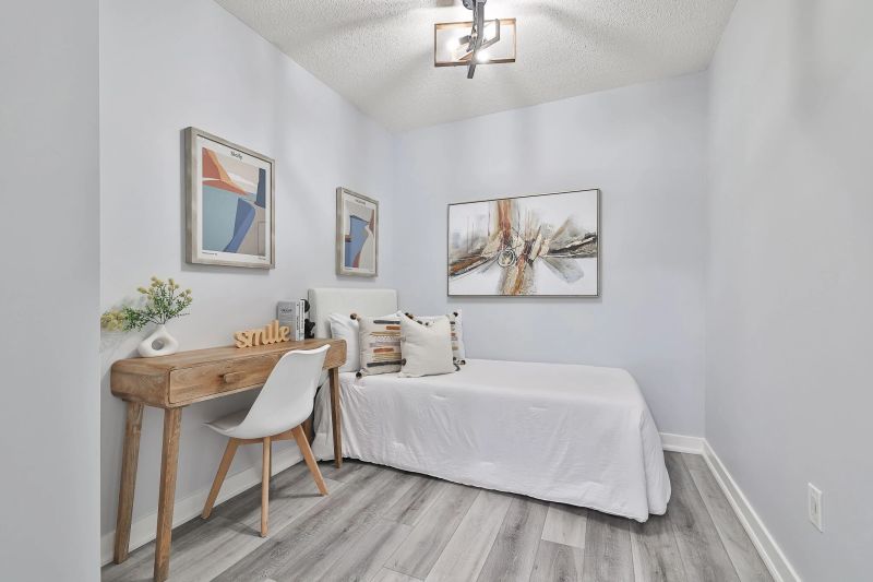 35 Mariner Terrace #2212, Toronto, ON