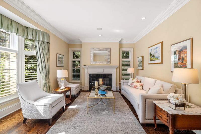 34 Dinnick Crescent, Toronto, ON
