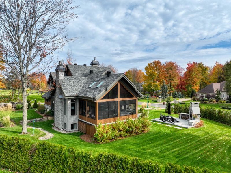 87 Rue Louis-Philippe-1er, Bromont, QC