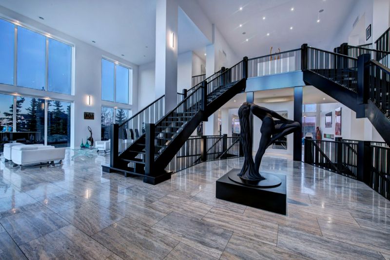 980 101 Street Southwest, Calgary, AB