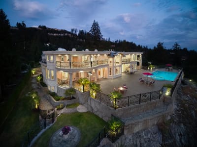 Luxury estate at West Vancouver — photo 8