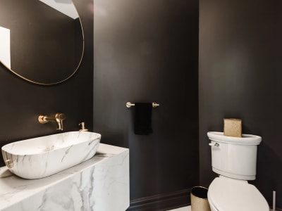 Luxury estate at 524 Rue des Falaises, Mont-Saint-Hilaire, QC — photo 16