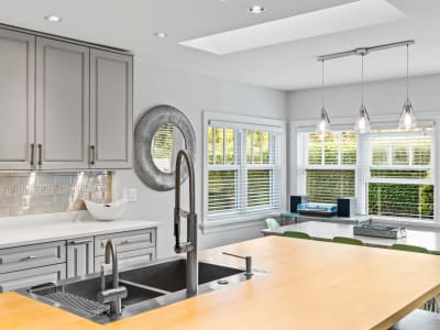 Luxury estate at 2741 Dufferin Avenue, Victoria, BC — photo 31