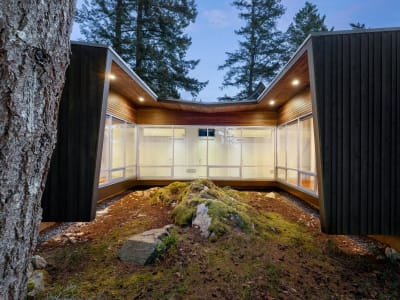 Luxury estate at 671 Bowen View Road, Port Mellon, BC — photo 7