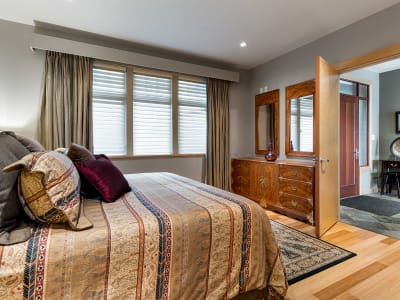 Luxury estate at Brentwood Bay, BC — photo 35