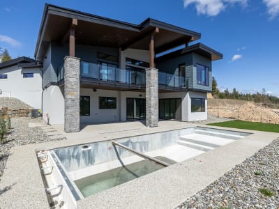 Luxury estate at 189 Wildsong Crescent, Vernon, BC — photo 3