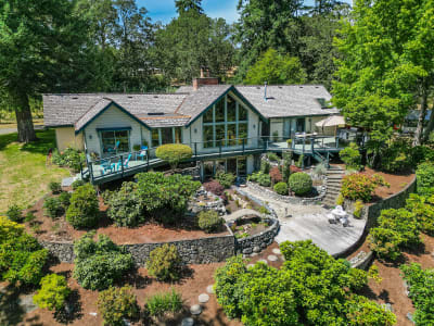 Luxury estate at 4740 Beaverdale Road, Victoria, BC — photo 17