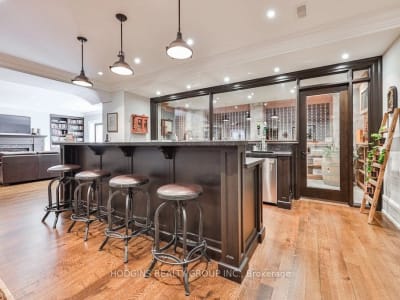Luxury estate at 1372 Aldo Drive, Mississauga, ON — photo 11
