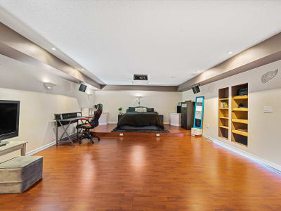 Luxury estate at 192 West Lakeview Place, Chestermere, AB — photo 19
