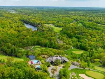 Luxury estate at 61 Rockmount Crescent, Gravenhurst, ON — photo 7