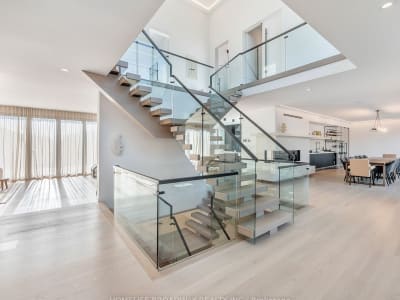 Luxury estate at 2 Allen Manor, Markham, ON — photo 12