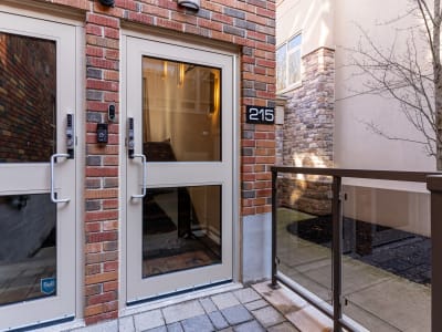 Luxury estate at 397 King Street West unit 215, Dundas, ON — photo 7