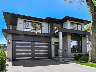 Luxury estate at 9 Minnewawa Road, Mississauga — photo 1
