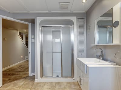 Luxury estate at Address upon request, Granby, QC — photo 24