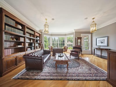 Luxury estate at 91 Fairfield Drive, King City, ON — photo 10
