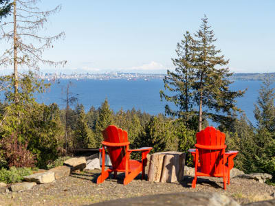 Luxury estate at 1004 Cowan Point Drive, Bowen Island, BC — photo 28