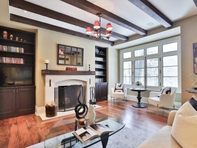 Luxury estate at 1093 Algonquin Drive, Mississauga, ON — photo 10