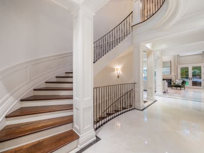Luxury estate at Burlington, ON — photo 31