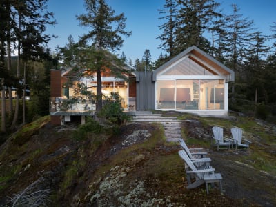Luxury estate at 931 Ocean Park Lane, Bowen Island, BC — photo 19
