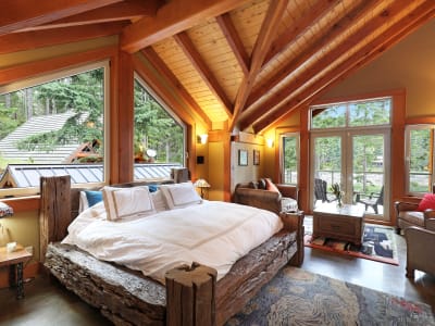 Luxury estate at 2100 Redonda Drive, Quadra Island — photo 11