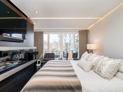 Luxury estate at 3262 West 1st Avenue, Vancouver, BC — photo 8