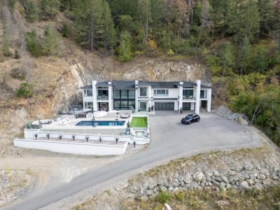 Luxury estate at 112 Sunset Boulevard, Vernon, BC — photo 22