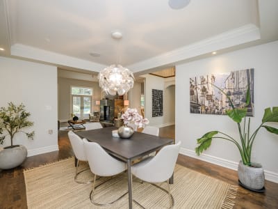 Luxury estate at 4169 Lakeshore Road, Burlington, ON — photo 3