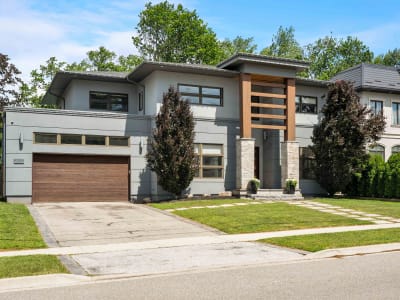 Luxury estate at 1025 Bridge Road, Oakville, ON — photo 5
