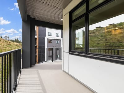 Luxury estate at 1057 Frost Road #118, Kelowna, BC — photo 8