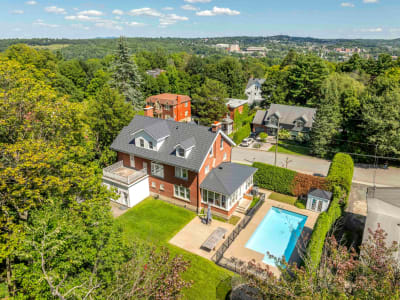 Luxury estate at 427 Rue Victoria, Sherbrooke, QC — photo 6