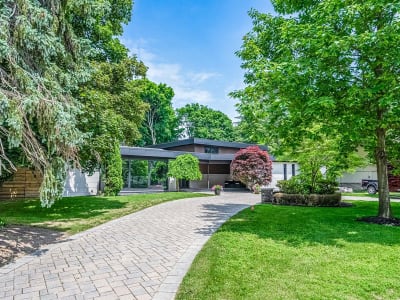 Luxury estate at 621 Sir Richards Road, Mississauga, ON — photo 1