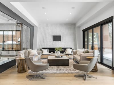 Luxury estate at 1016 Beverley Boulevard Southwest, Calgary, AB — photo 7