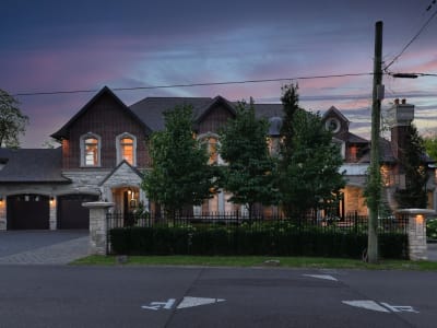 Luxury estate at 1459 Stavebank Road, Mississauga, ON — photo 9