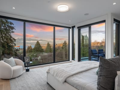 Luxury estate at 4346 Locarno Crescent, Vancouver, BC — photo 17
