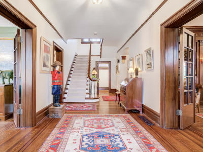 Luxury estate at 5 Undercliffe Avenue, Hamilton, ON — photo 4