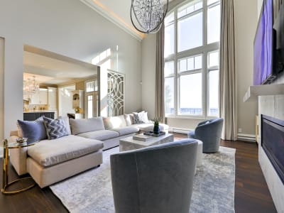 Luxury estate at Burlington — photo 14