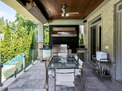 Luxury estate at 245 Winterborne Gate, Mississauga, ON — photo 10