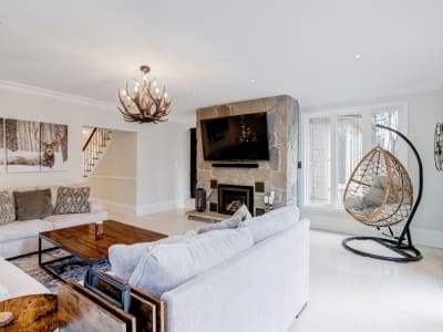 Luxury estate at 18 Elder Crescent, Hamilton, ON — photo 18