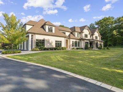 Luxury estate at 2606 Harvest Moon Lane, Burlington, ON — photo 5