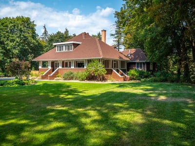 Luxury estate at 9310 Kalamalka Road, Coldstream, BC — photo 3
