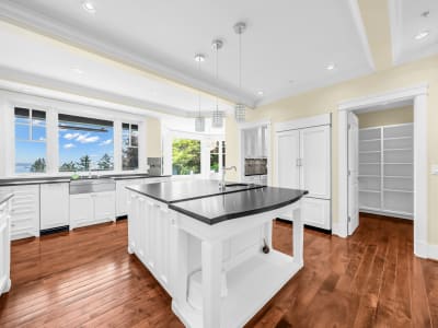 Luxury estate at 4668 Clovelly Walk, West Vancouver, BC — photo 18